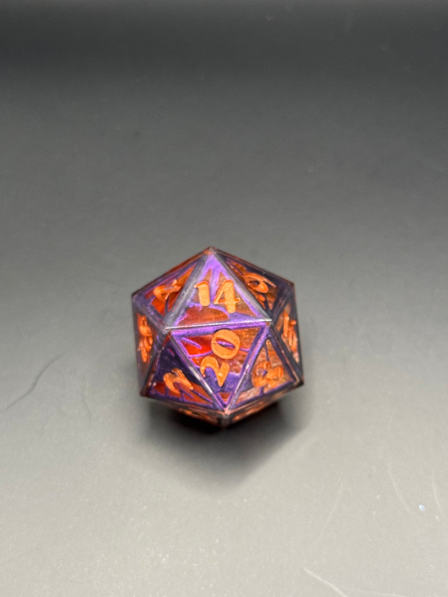 Infernal Ember – Jumbo d20