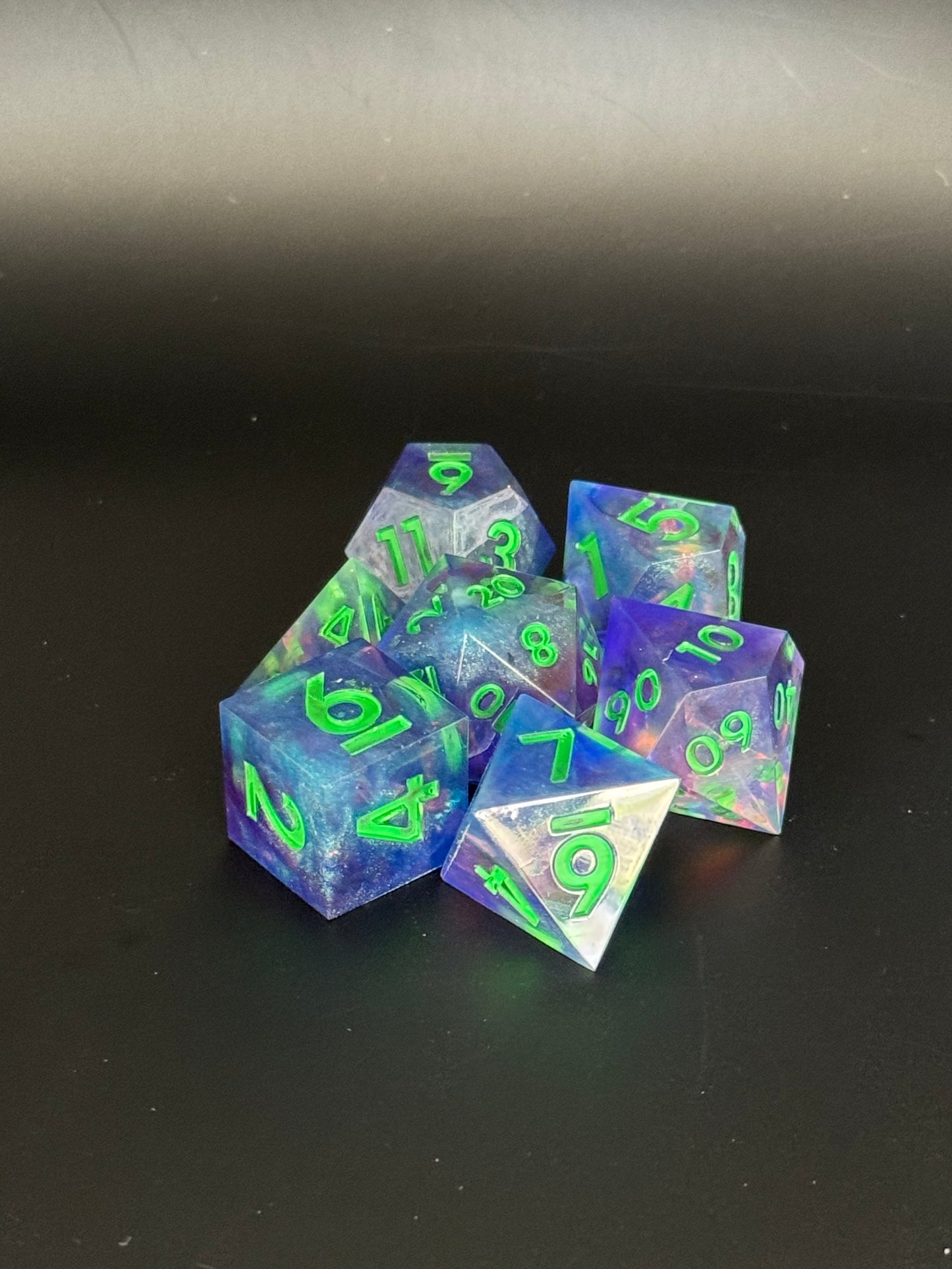 Enchanted Goblin’s Hoard – Purple UV Reactive Dice Set